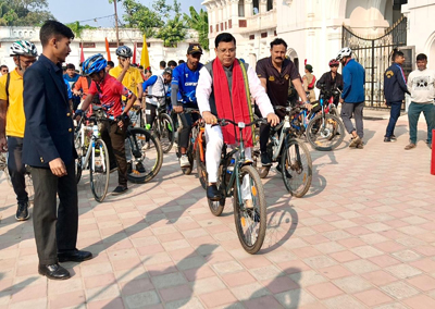 Sports and Youth Affairs Minister Tinku Roy flagged off a bicycle rally to mark NSS day celebrations at Agartala on November 23.